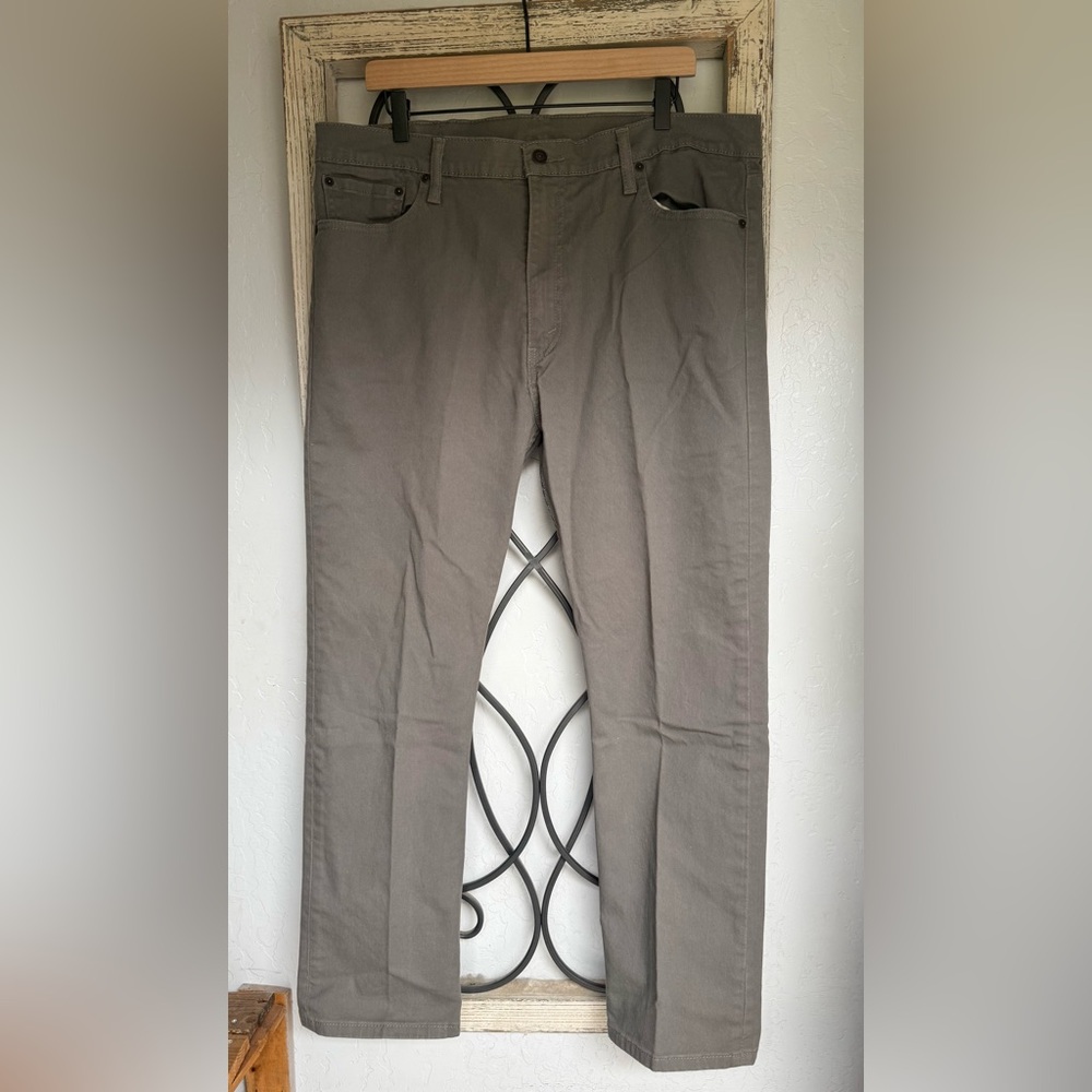 Men's Levi Strauss & Co 513 Classic Gray Chinos | 38x30